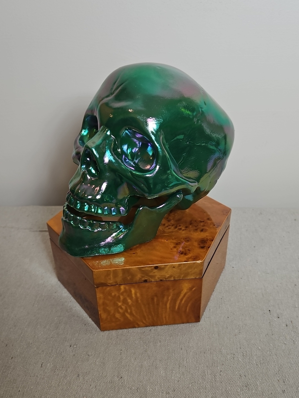 Green Iridescent Decorative Skull Sculpture - Movable Jaw